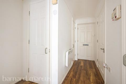 1 bedroom ground floor flat for sale, Ashley Avenue, Epsom