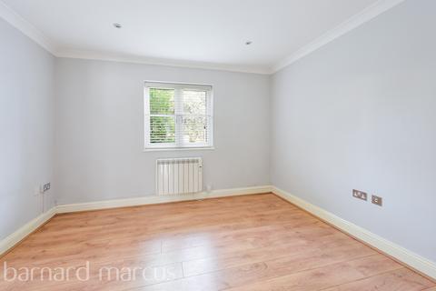 1 bedroom flat for sale, Epsom Road, Epsom