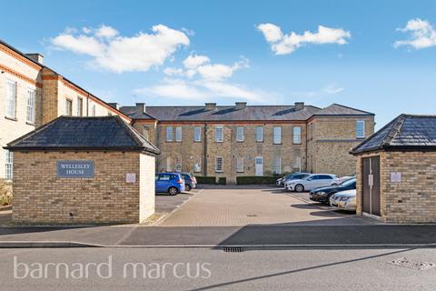 1 bedroom flat for sale, Horton Crescent, Epsom