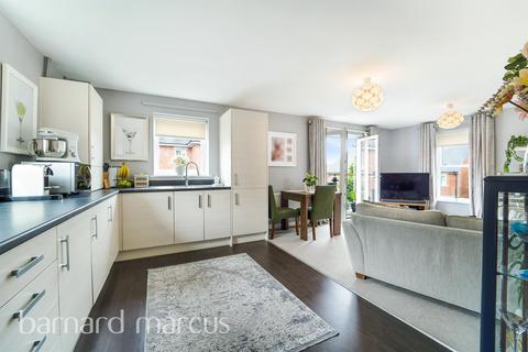 2 bedroom apartment for sale, Sherwood Way, Epsom