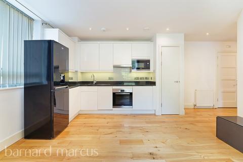1 bedroom flat for sale, South Street, Epsom