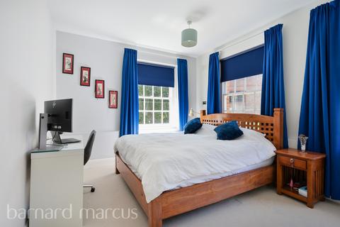 2 bedroom flat for sale, Ashley Road, Epsom