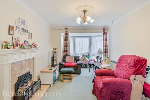 2 bedroom flat for sale, Ashley Avenue, Epsom