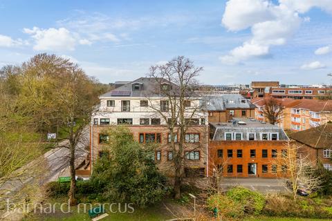 undefined, South Street, Epsom