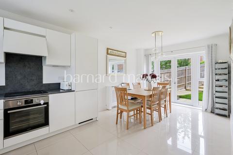 undefined, Isabella Walk, Tadworth