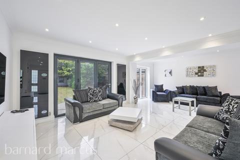 4 bedroom detached house for sale, Rosebery Road, Epsom