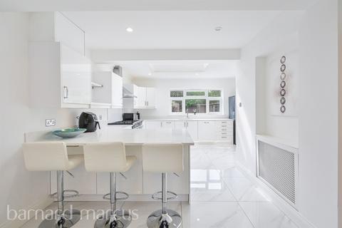4 bedroom detached house for sale, Rosebery Road, Epsom