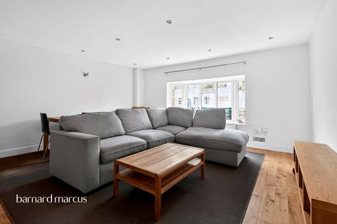 4 bedroom flat for sale, Chessington Road, Ewell, Epsom
