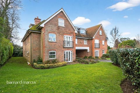 2 bedroom apartment for sale, Brighton Road, Lower Kingswood, Tadworth