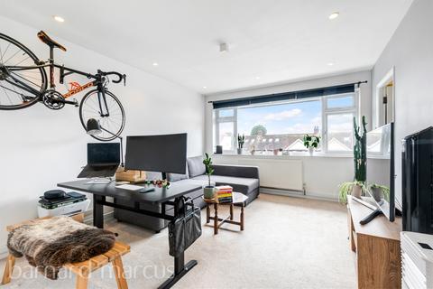 2 bedroom flat for sale, Kingston Road, Epsom