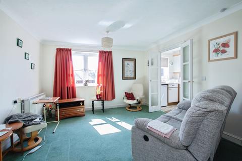 2 bedroom flat for sale, Salisbury Street, Fordingbridge