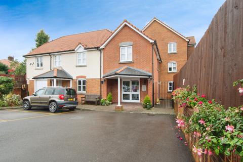 undefined, Salisbury Street, Fordingbridge