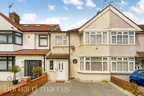 undefined, Fernside Avenue, FELTHAM