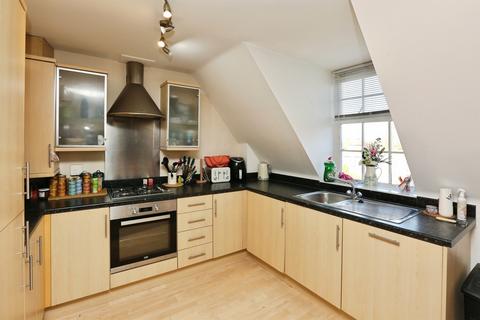 2 bedroom flat for sale, Old School Court, Fareham