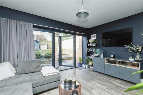 2 bedroom terraced bungalow for sale, The Mews, Fakenham