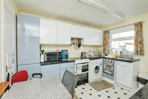 undefined, Gwyn Crescent, Fakenham