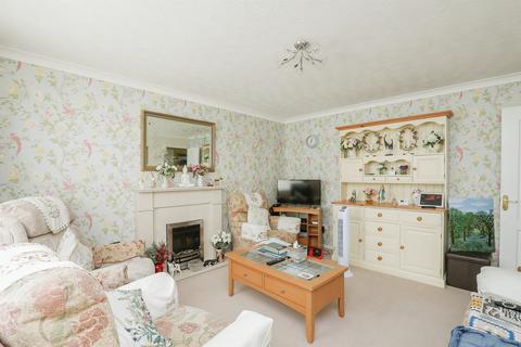 undefined, Gwyn Crescent, Fakenham