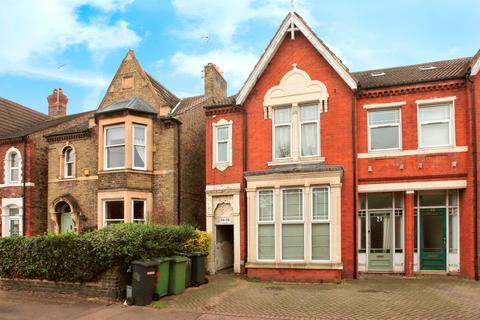 2 bedroom flat for sale, Fletton Avenue, Peterborough