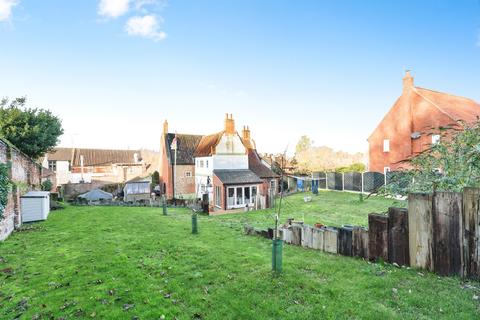 undefined, Oak Street, FAKENHAM
