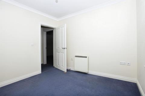 undefined, Fletton Avenue, Peterborough