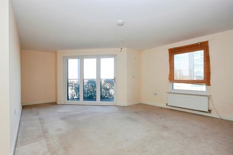 2 bedroom flat for sale, Hawksbill Way, Peterborough