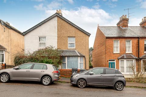 3 bedroom house to rent, Totteridge Avenue, High Wycombe HP13