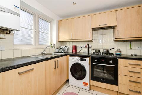 3 bedroom semi-detached house for sale, Phoenix Close, Peterborough