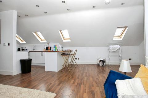2 bedroom flat for sale, Fletton Avenue, Peterborough