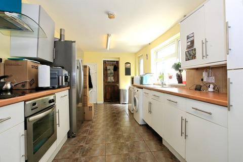 undefined, Oundle Road, PETERBOROUGH
