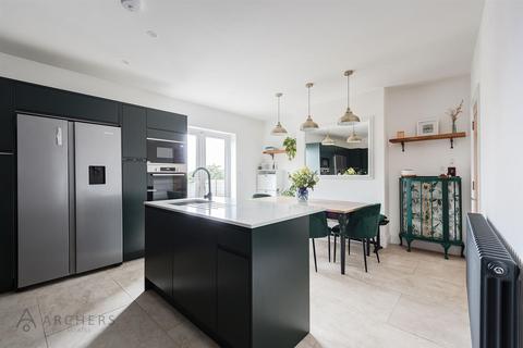 3 bedroom end of terrace house for sale, Crawford Road, Meersbrook, Sheffield