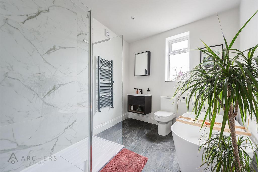 48 Crawford Road(Interior)-14.jpg