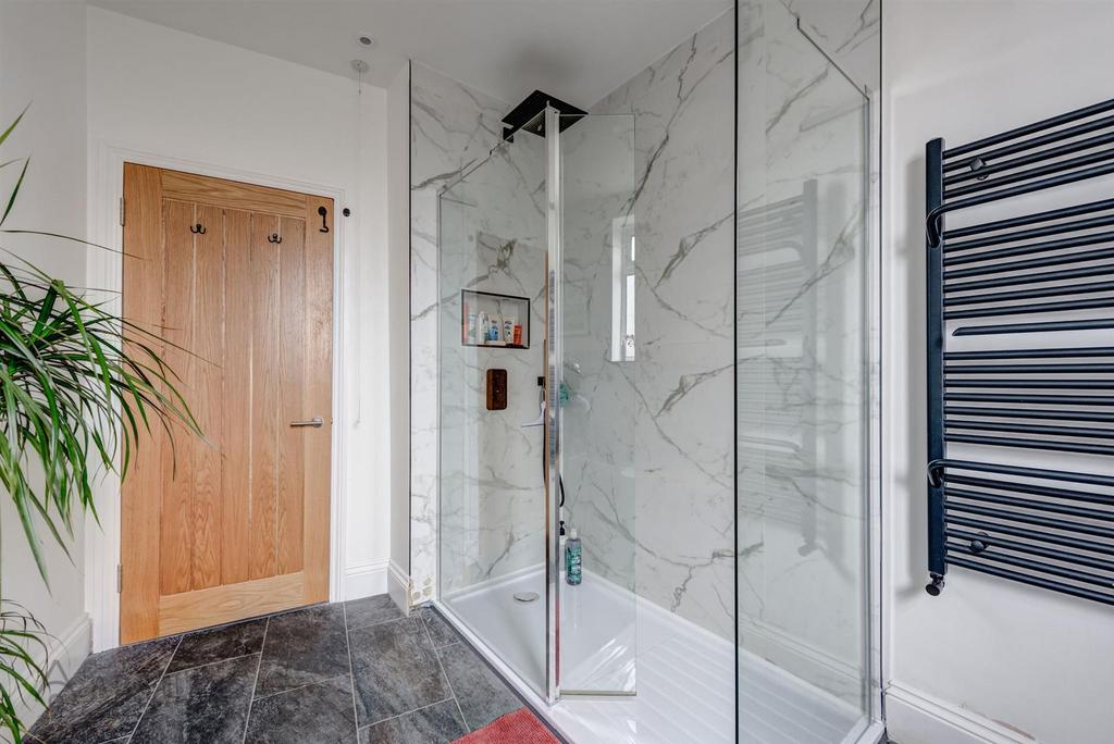 48 Crawford Road(Interior)-16.jpg