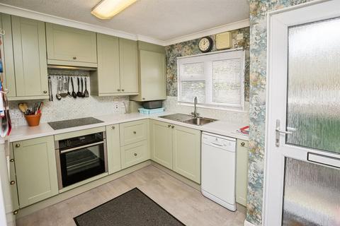 undefined, Orchard Park, Elton, Chester