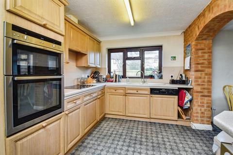 4 bedroom detached house for sale, Brunel Way, Frome