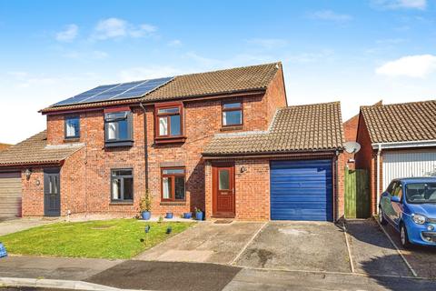 undefined, Holly Court, Frome