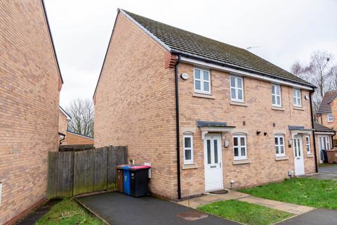 3 bedroom semi-detached house to rent, Christie Lane, Salford
