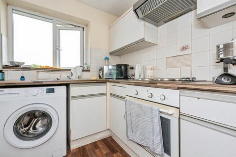 undefined, Caravel Close, Chafford Hundred, Grays