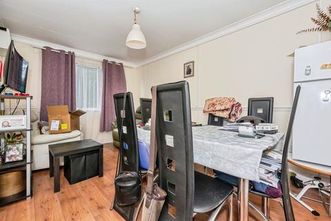 undefined, Porter Close, Grays