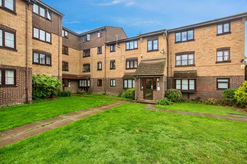 undefined, Conway Gardens, Grays