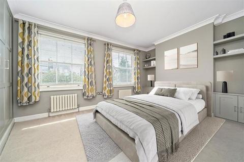 3 bedroom semi-detached house for sale, Fairfax Road, Teddington TW11
