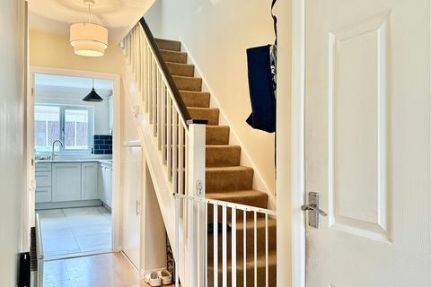 3 bedroom semi-detached house for sale, Donegal Road, Ipswich IP1