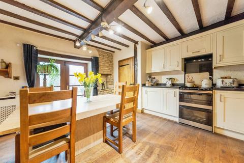 4 bedroom detached house for sale, Stoke Rochford, Stoke Rochford, GRANTHAM