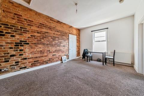 undefined, Fletcher Street, GRANTHAM