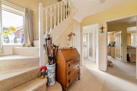 3 bedroom detached house for sale, Lodge Way, GRANTHAM