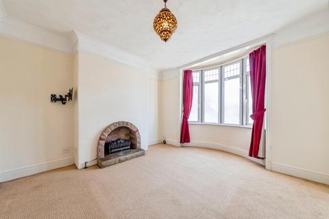 3 bedroom semi-detached house for sale, Harlaxton Road, GRANTHAM