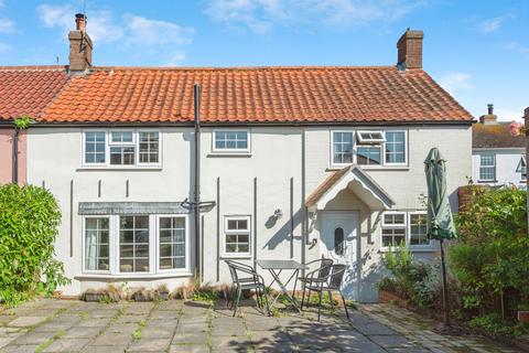 2 bedroom cottage for sale, Beach Road, Winterton-On-Sea, Great Yarmouth