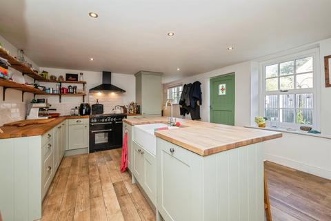 3 bedroom detached house for sale, Yarmouth Road, Ormesby, Great Yarmouth