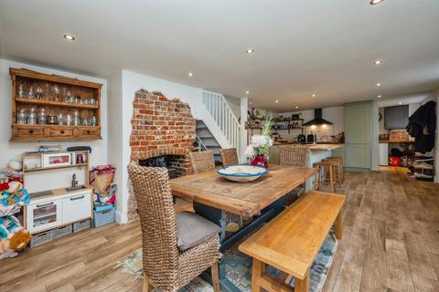 3 bedroom detached house for sale, Yarmouth Road, Ormesby, Great Yarmouth