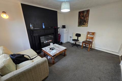 2 bedroom terraced house for sale, Swirles Place, Great Yarmouth
