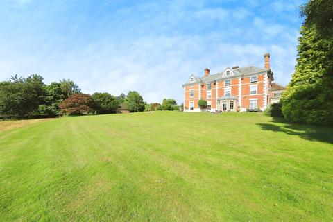undefined, Hackmans Gate Lane, Belbroughton, Stourbridge